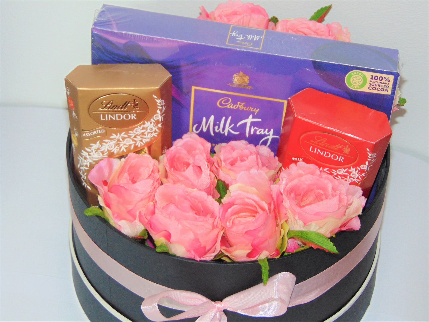 Hat Box Gift with Flowers & Chocolates